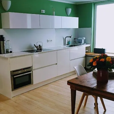 Apartment Bed And Pool Oberursel